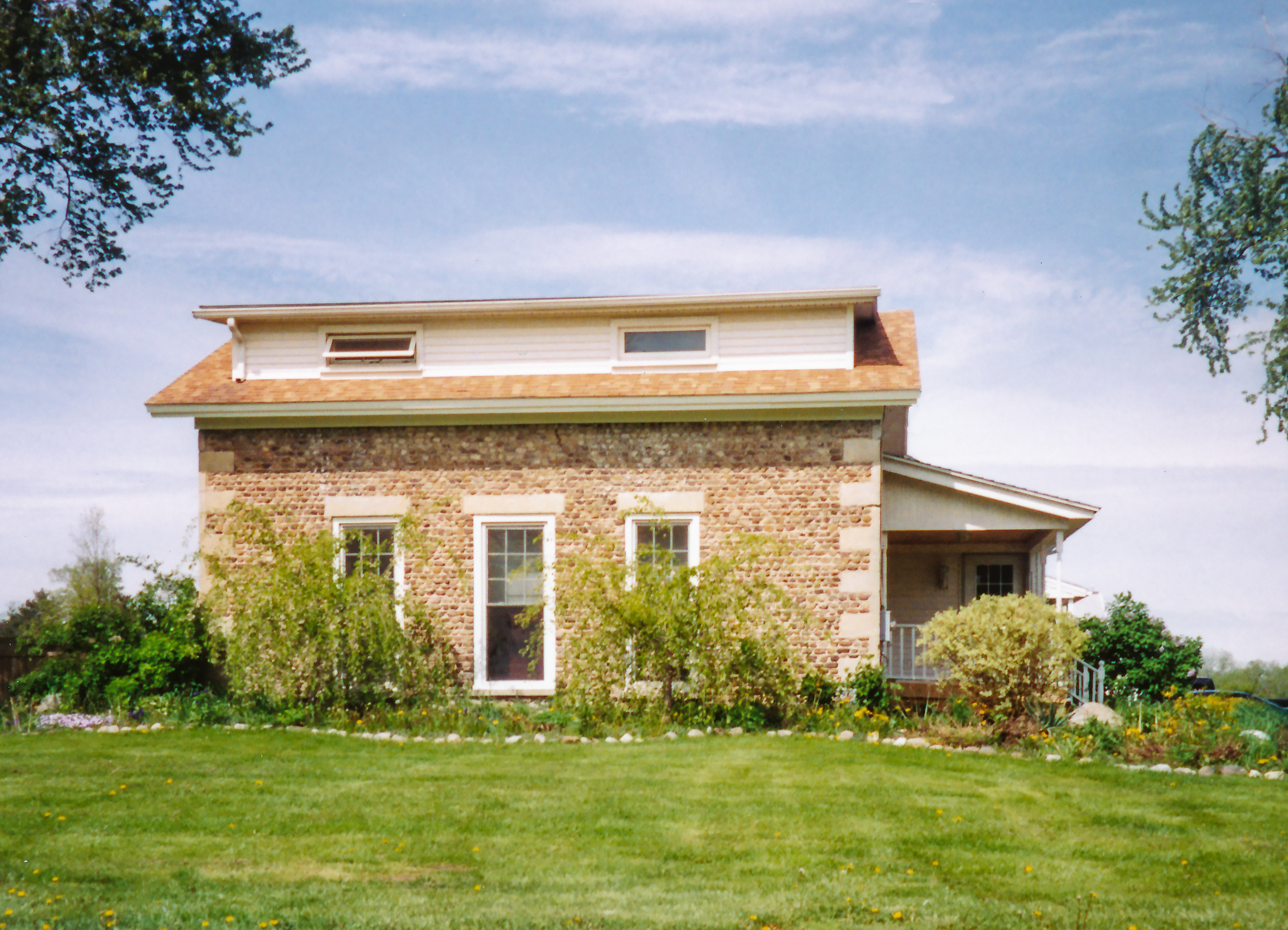 Men-11 Frederick Hubbell House 1